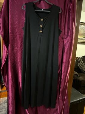 Sleeveless Black Button-Front Maxi Dress. NEW - never worn- no tags